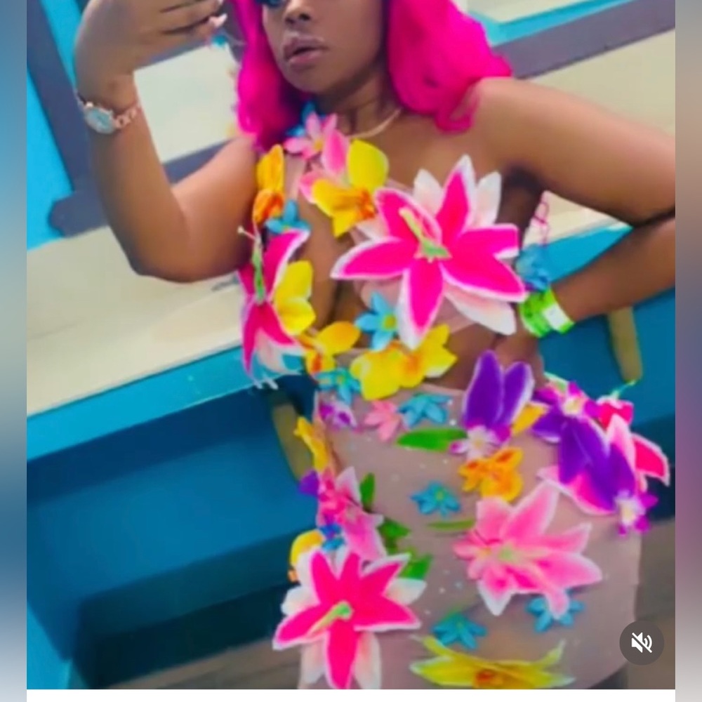 Hawaiian dress